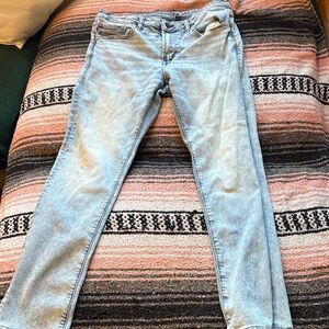 American Eagle Outfitters Light Blue Skinny Jeans 34x32